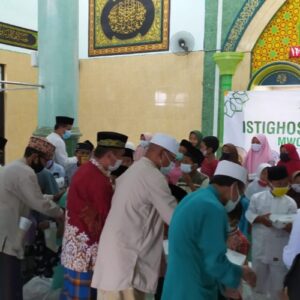 MWC NU Klakah Gelar Istighosah Bulanan dan Santunan 40 Anak Yatim 01 MWC NU Klakah Gelar Istighosah Bulanan dan Santunan 40 Anak Yatim