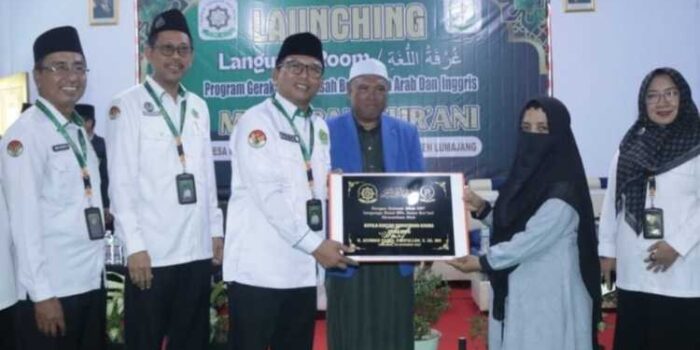 MTs Insan Qurani Launching Language Room MTs Insan Qurani Launching Language Room