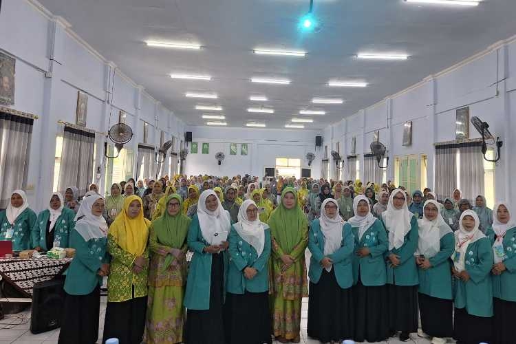 Yayasan Pendidikan Muslimat NU Gelar Bimtek Deep Learning Berbasis Aswaja Muslimat NU Lumajang Gelar Bimtek Deep Learning Berbasis Aswaja